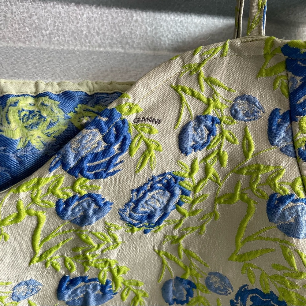 GANNI Floral Jacquard Off-Shoulder Blouse - Picture 5 of 8